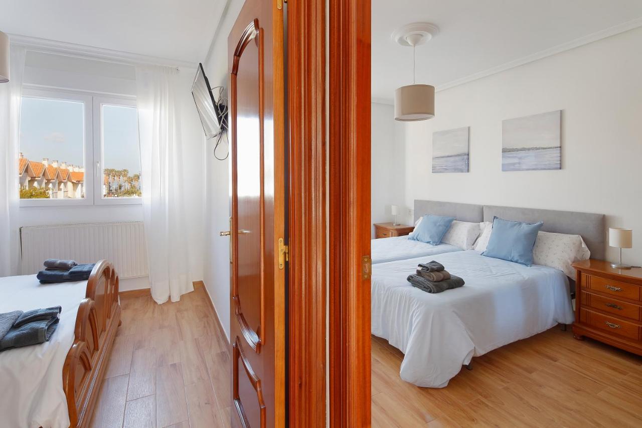 הוילה גיחון 158A Triplex Rinconin Con Piscina מראה חיצוני תמונה